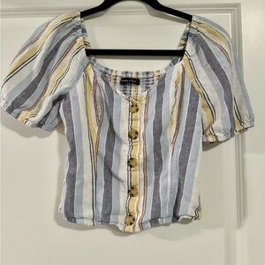 Abercrombie and Fitch top